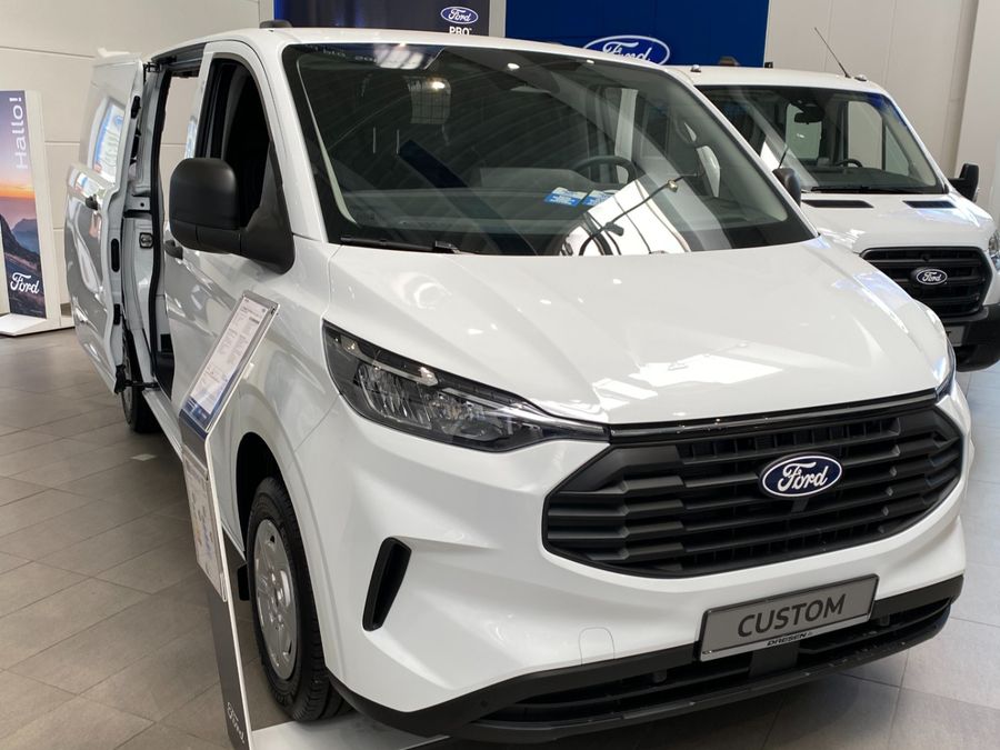 Ford Transit Custom 320 L2H1 150 PS