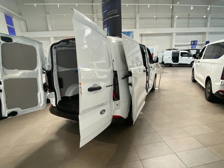 Ford Transit Custom 320 L2H1 150 PS