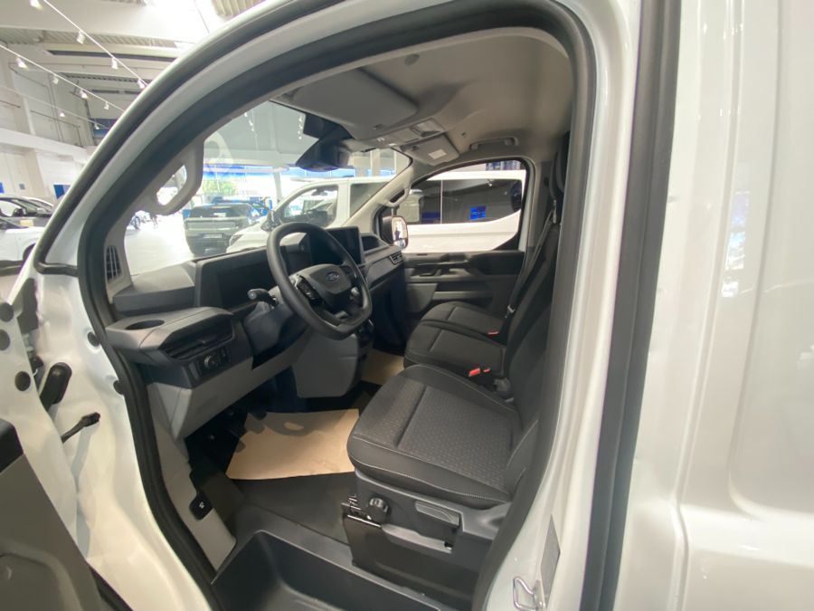 Ford Transit Custom 320 L2H1 150 PS