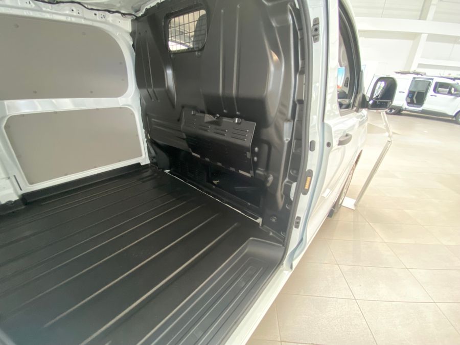 Ford Transit Custom Kastenwagen Trend 320 L1H1 136 PS Schaltgetriebe