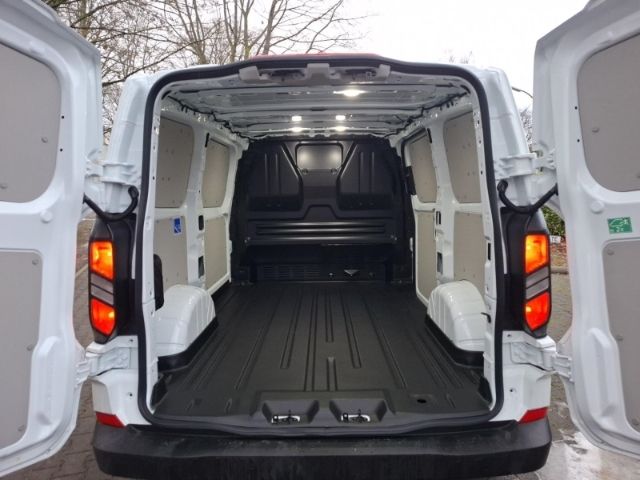 Ford Transit Custom Kastenwagen Trend 320 L1H1 170 PS Automatik
