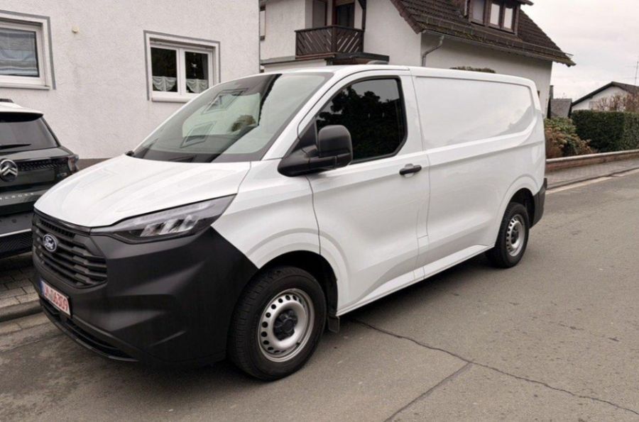 Ford Transit Custom 280 L1H1 – 1. Hand, 29.600 km, SYNC 4 & LED – ab 187,19 €/Monat
