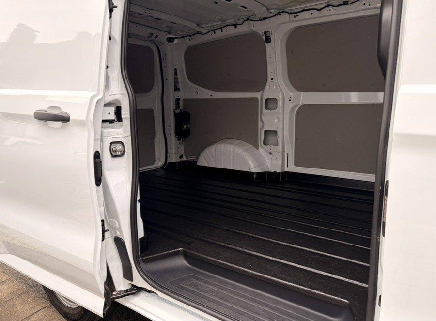 Ford Transit Custom 280 L1H1 – 1. Hand, 29.600 km, SYNC 4 & LED – ab 187,19 €/Monat
