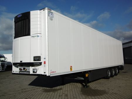Schmitz Cargobull Kühlauflieger mit Bumenbreite & Pharma