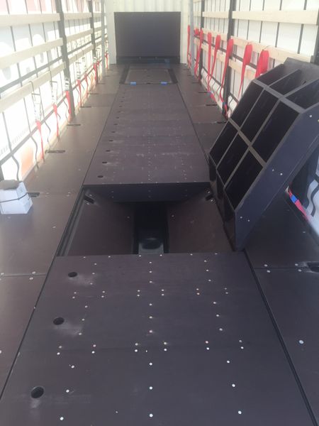 Planenauflieger mit Coilmulde