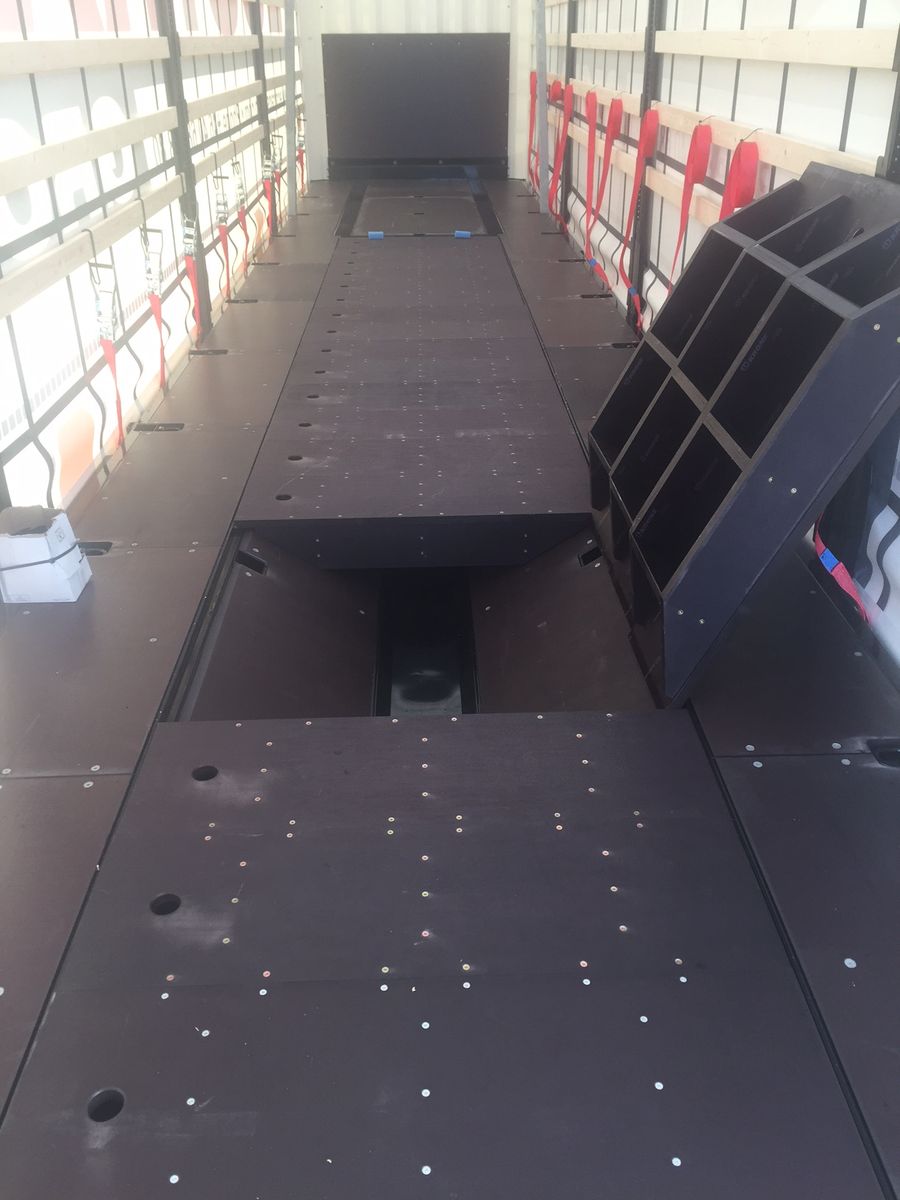 Planenauflieger mit Coilmulde