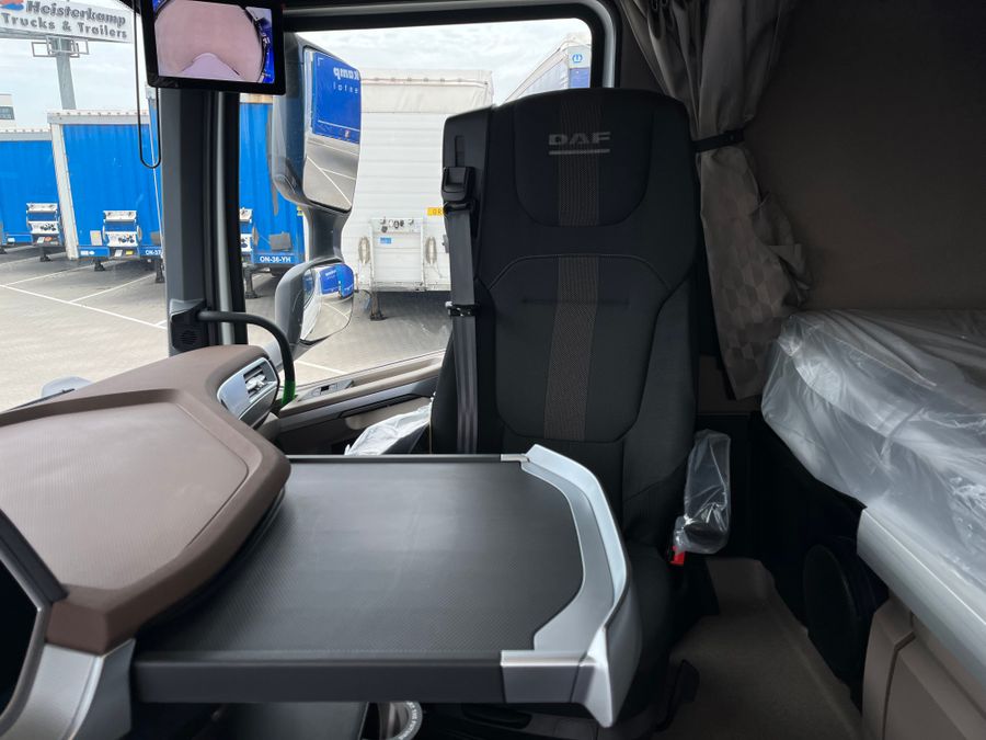 DAF XG+530