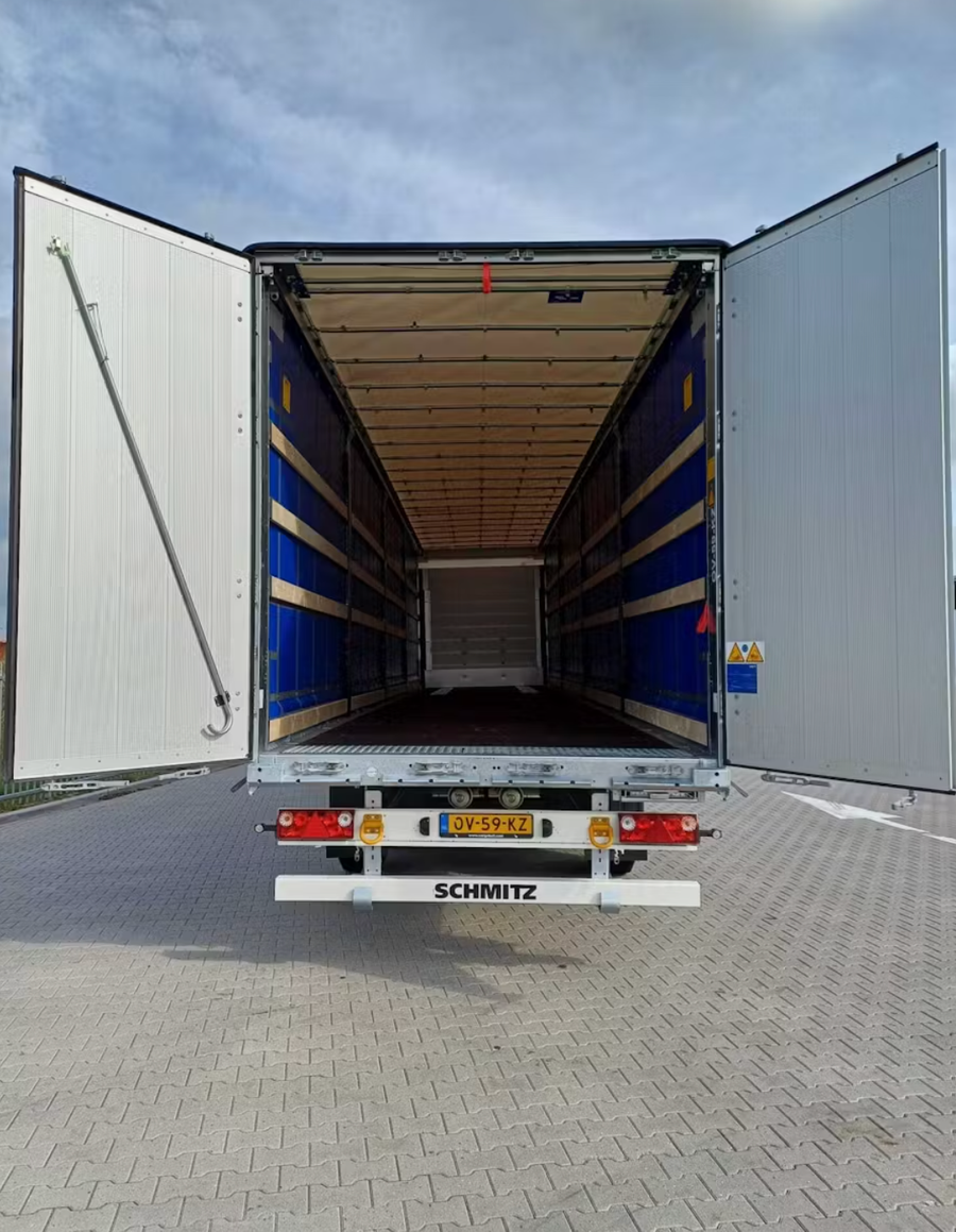 Planenauflieger Huckepack