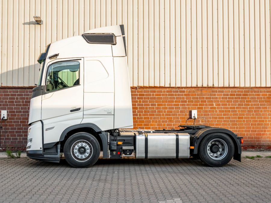 Volvo AERO FH 460