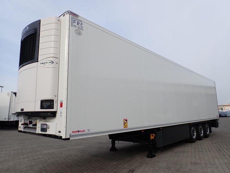 Schmitz Cargobull Kühlauflieger (fabrikneu)