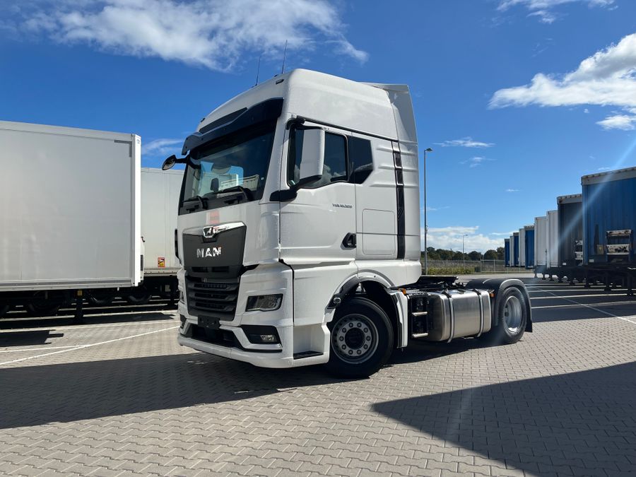 MAN TGX 18.520 D30 (Scania Motor)