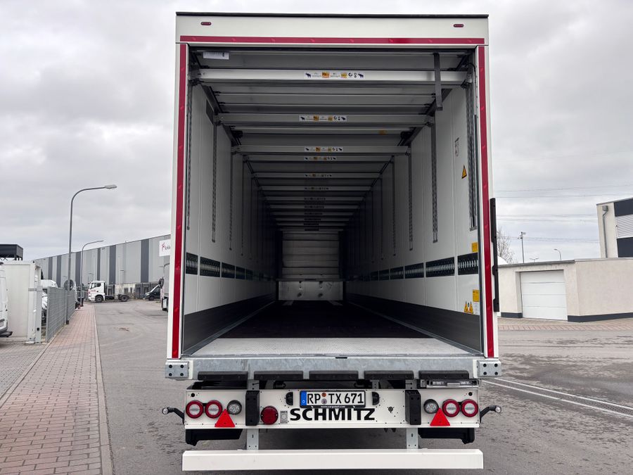 2-Achs Kofferauflieger mit Rolltor