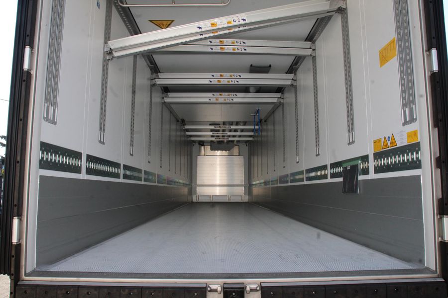 Schmitz Cargobull Kühlauflieger Multi-Temp mit Thermo-King Spectrum