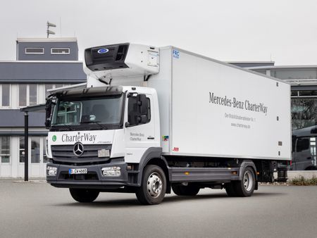 Atego 1524 L 4X2 TK-Koffer mit LBW