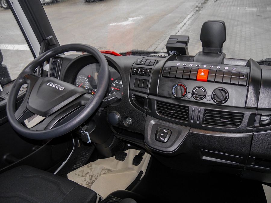 Iveco Eurocargo 14t Kofferaufbau Hebebühne