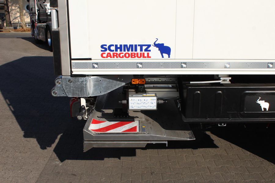 Schmitz Cargobull Kühlauflieger Thermo-King A 400 Advancer Blumen Ladebordwand