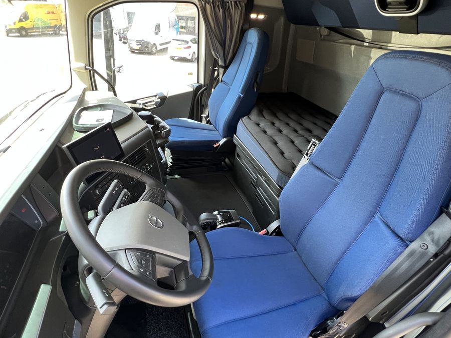 Top-Angebot mit Kaufoption  VOLVO FH 460 GLOBETROTTER XL I-SAVE