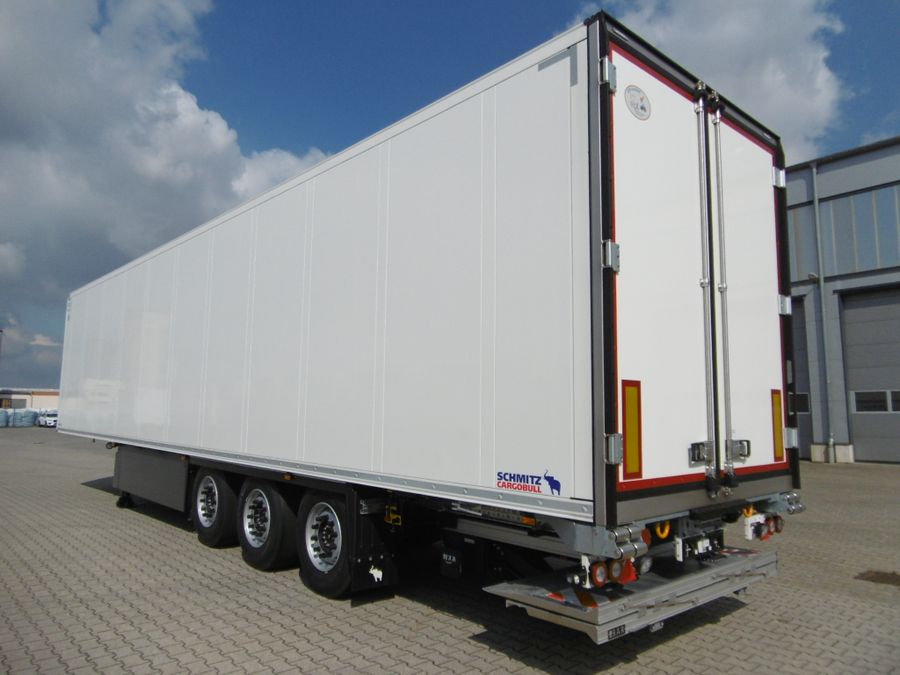 Schmitz Cargobull Kühlauflieger mit Ladebordwand (fabrikneu)