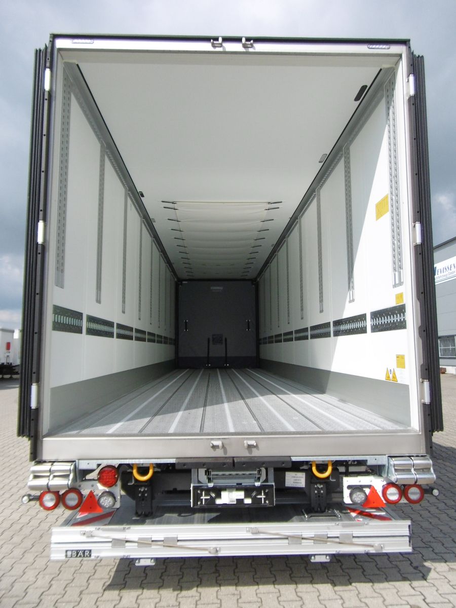 Schmitz Cargobull Kühlauflieger mit Ladebordwand (fabrikneu)