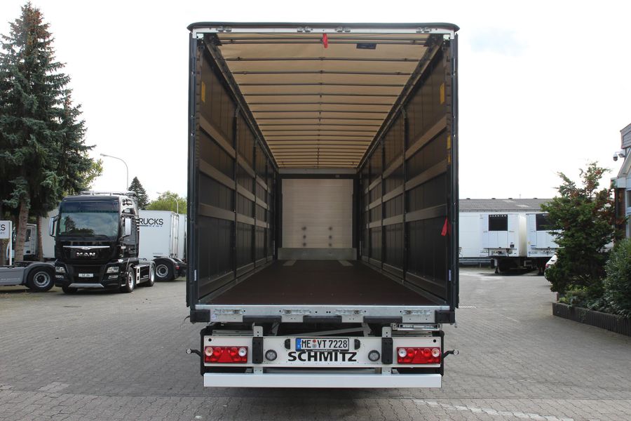 Schmitz Cargobull Planenauflieger